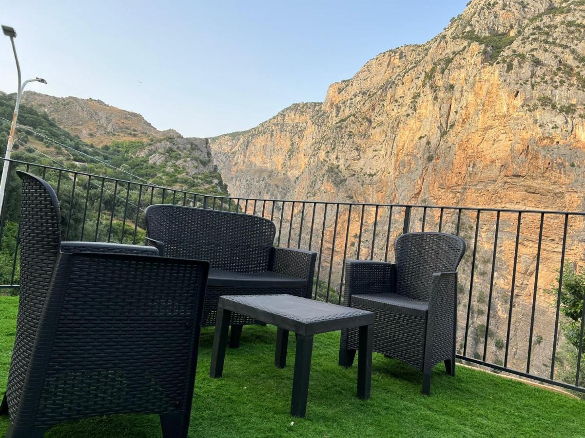 L'Oasi Del Raganello Bed & Breakfast Civita Dış mekan fotoğraf