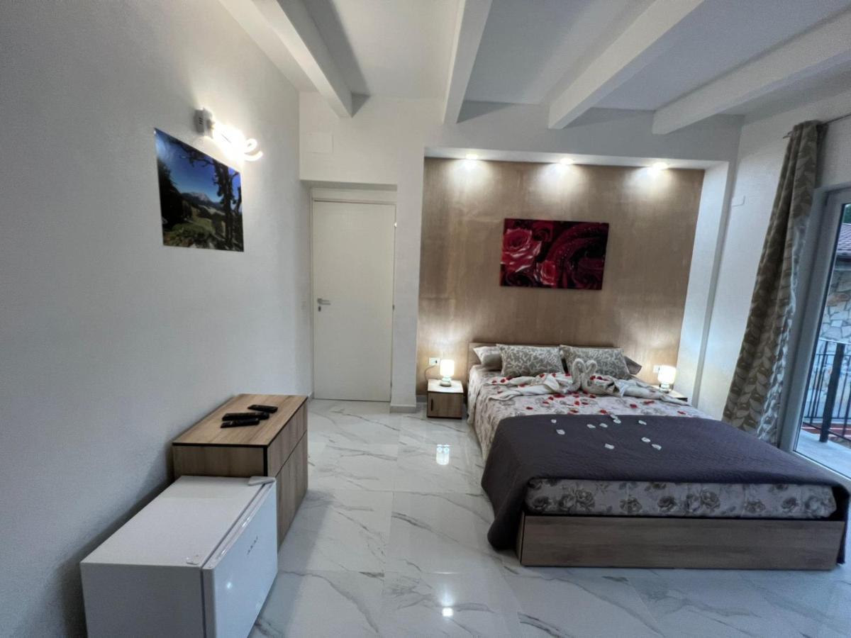 L'Oasi Del Raganello Bed & Breakfast Civita Dış mekan fotoğraf